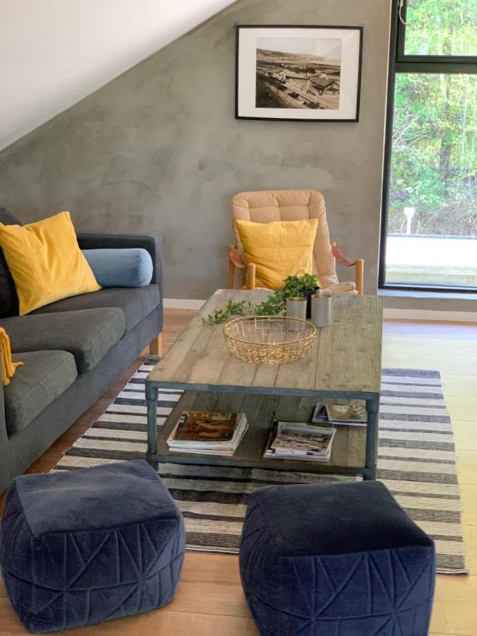 Tree Top Hill - The Old Station House - Bastad Holiday Apartments 外观 照片
